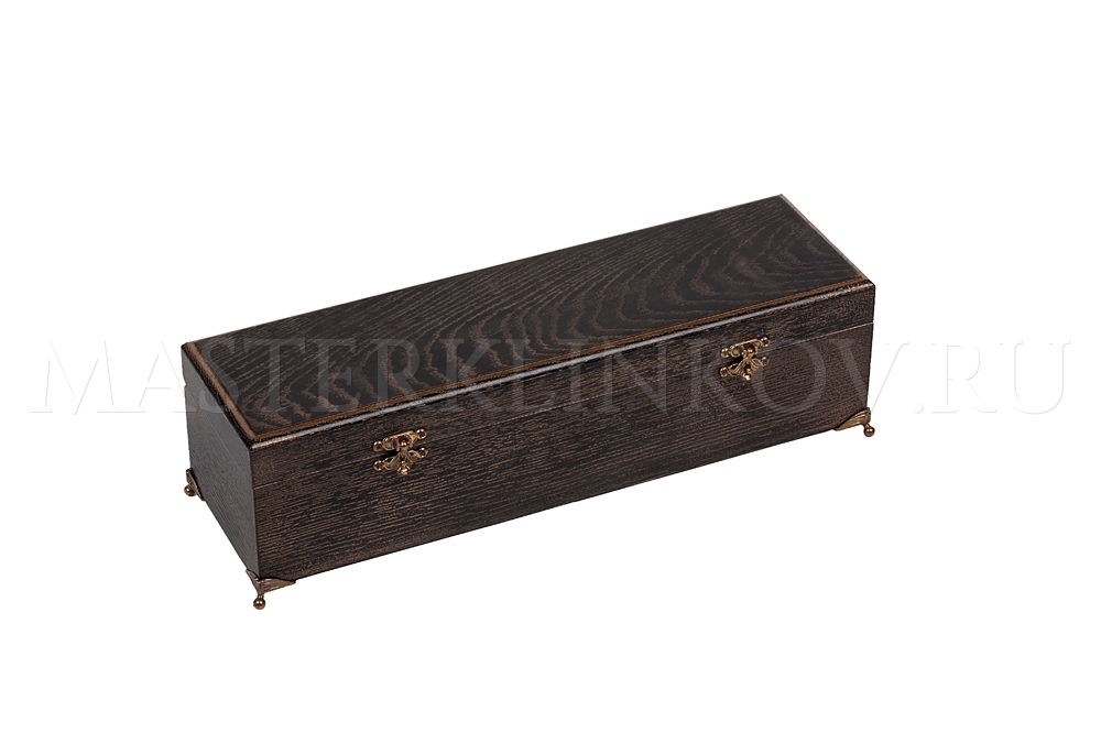 Шкатулка для ножа из дуба с бронзовой фурнитурой