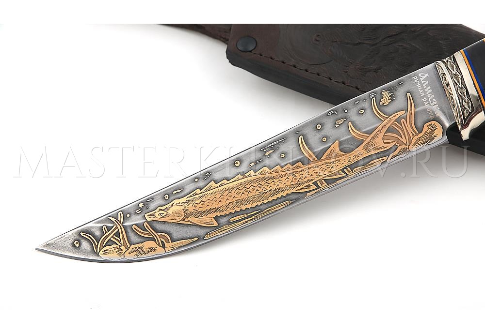 Нож из алмазной стали Осетр, золочение, рукоять - комбинированная, наборная, литье