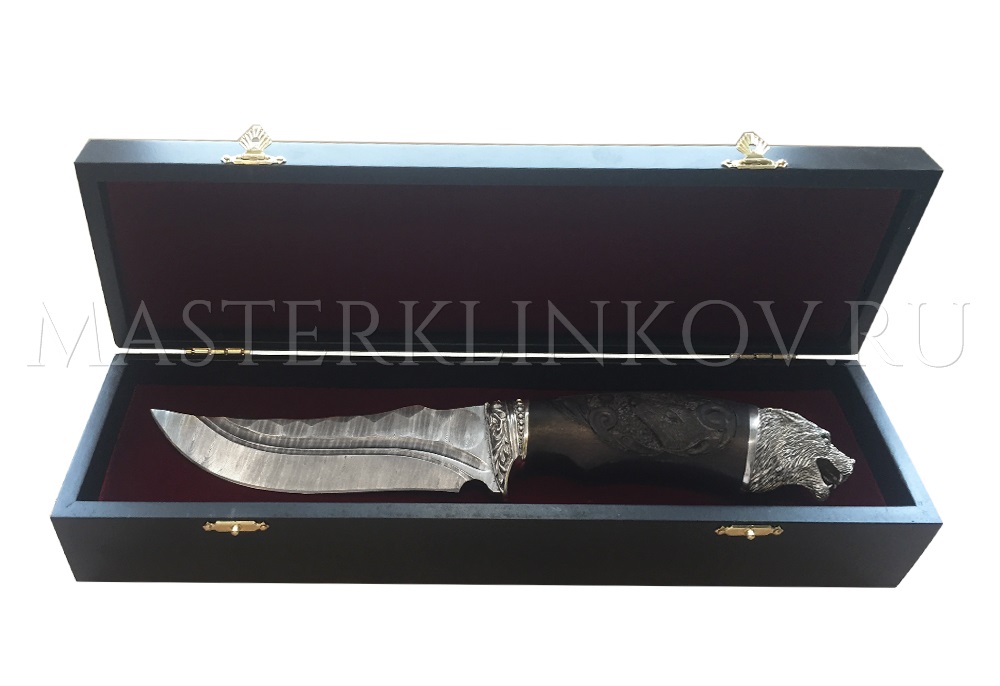 Нож из дамасской стали Восток, рукоять - граб, резьба, литье Волк