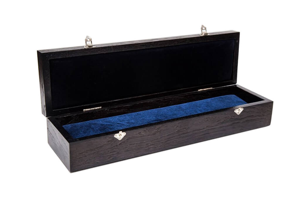 Шкатулка для ножа из дуба