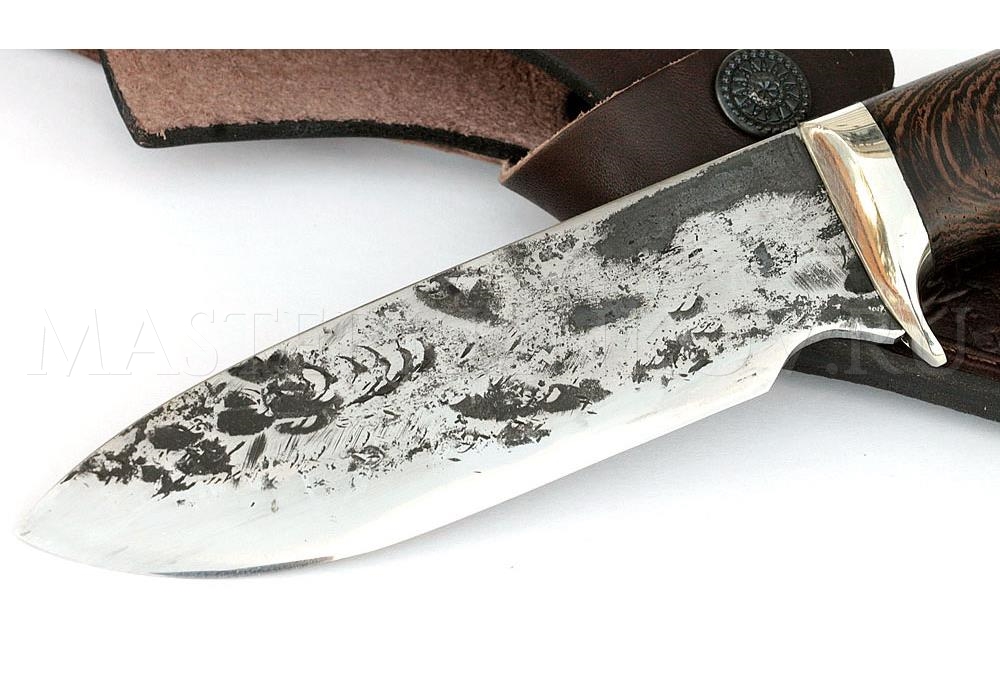 Нож из стали 9ХС Бобр, рукоять — венге с берестой