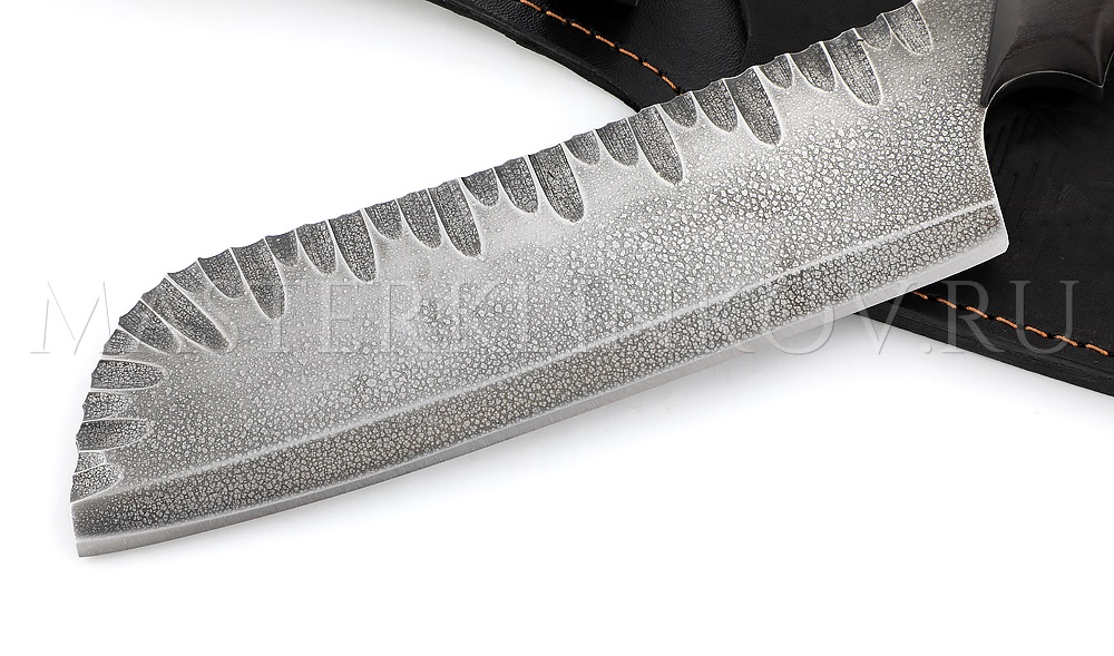 Тяпка цельнометаллическая из стали 9ХФ, рукоять - черный граб