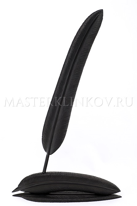 Композиция Перо мозаичный ламинат, черный граб, резьба, подставка