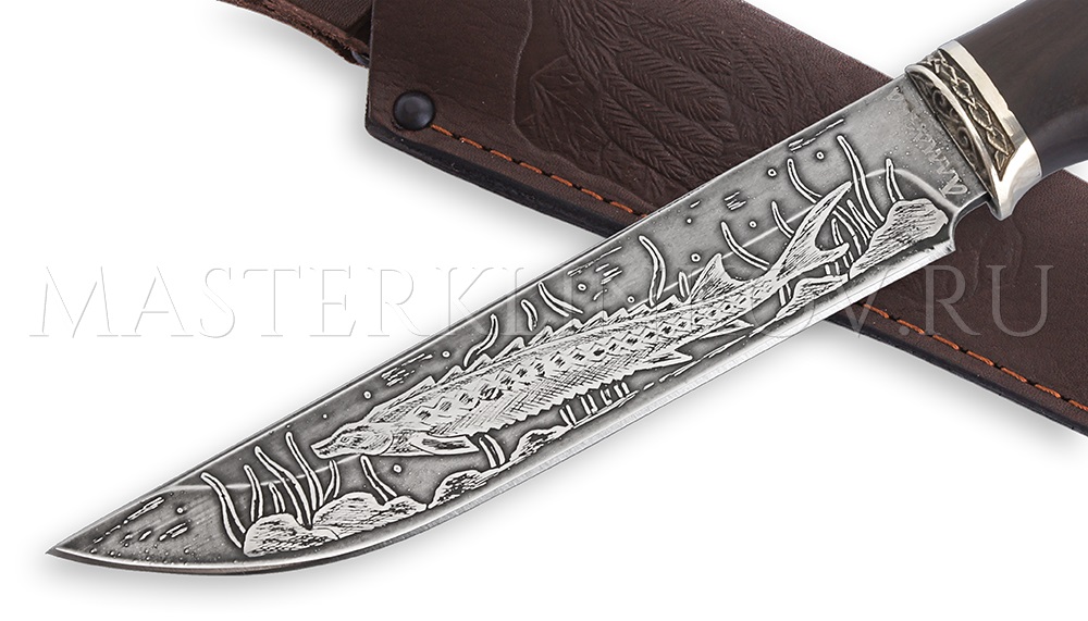 Нож из алмазной стали Осетр, гравировка, рукоять - граб, литье