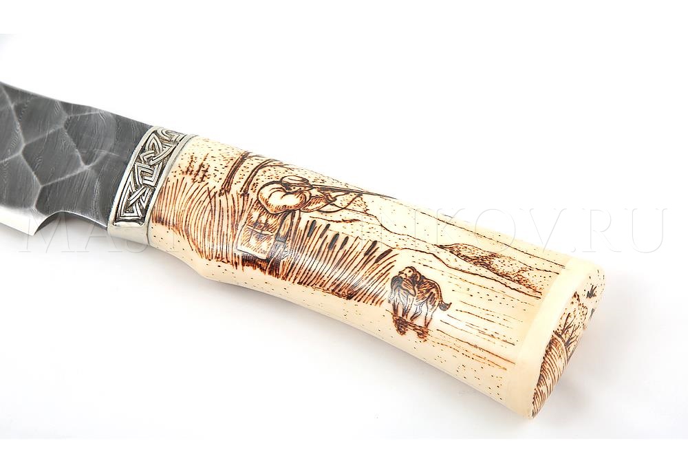 Нож из дамасской стали Волк, камень, рукоять, ножны - рог лося, выжигание