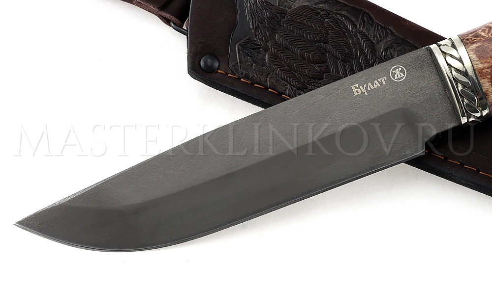 Нож из булатной стали Акула, рукоять - карельская береза