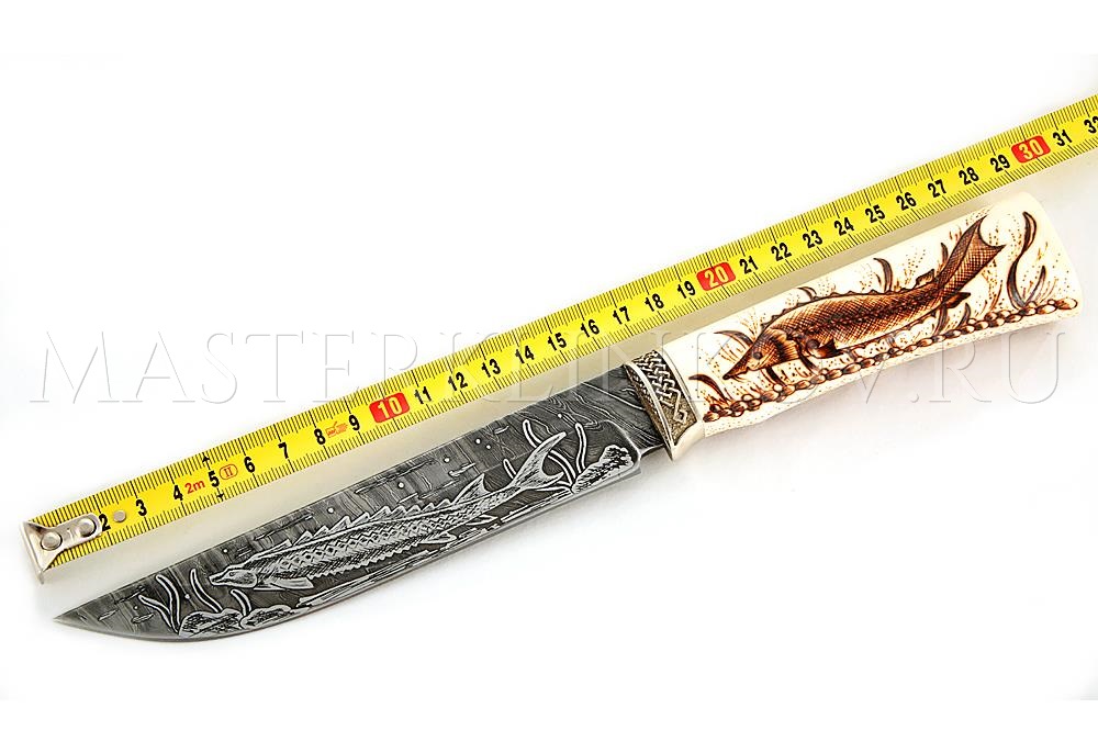 Нож из дамасской стали Осетр, гравировка, рог лося, выжигание
