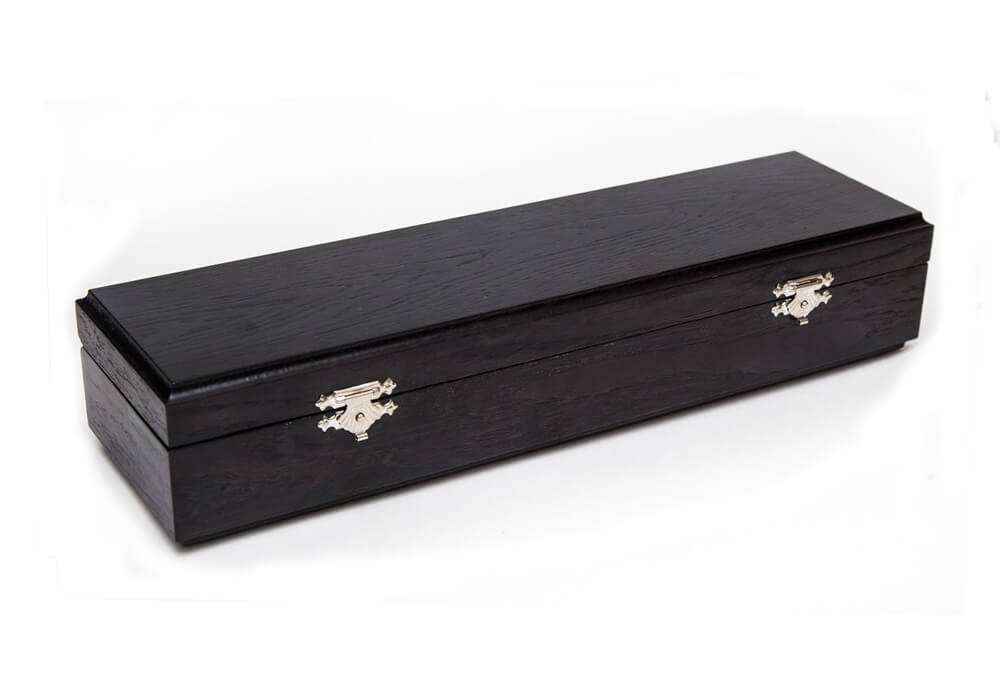 Шкатулка для кортика из дуба