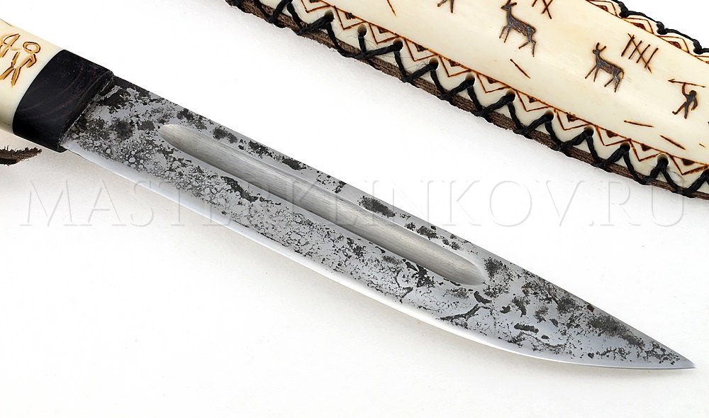 Нож из стали 9ХС HOMO SAPIENS Якут большой, рукоять - рог лося, резьба