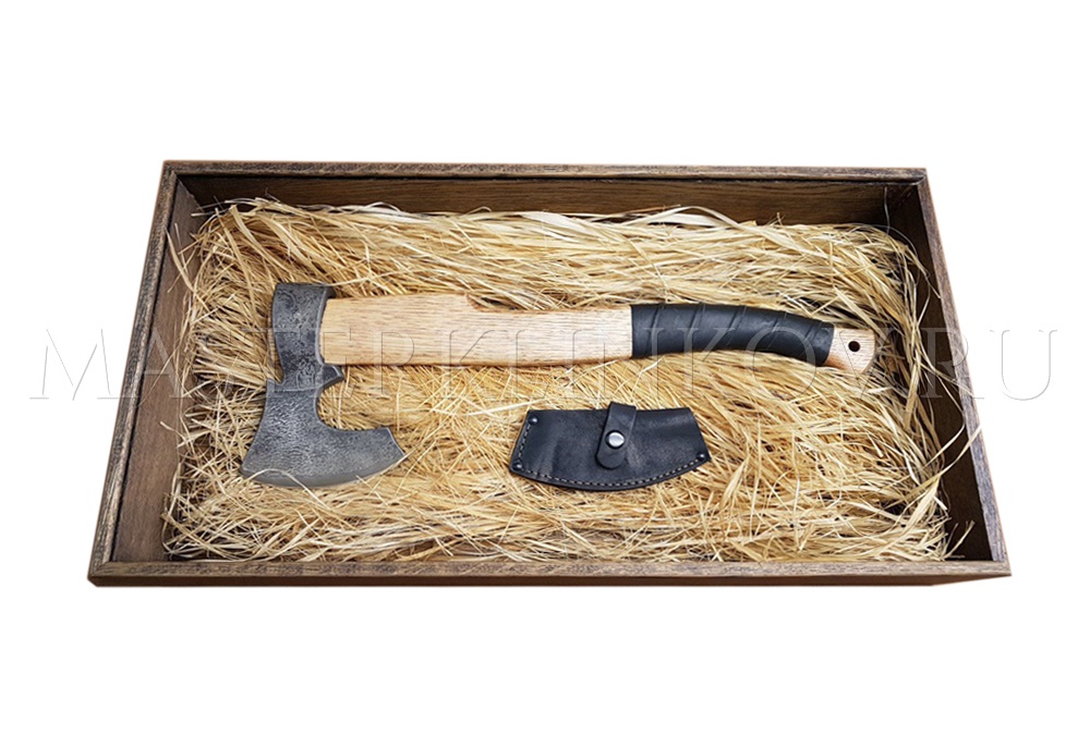 Кованый топор №08, углерод + ХВГ