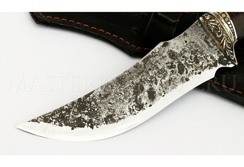 Нож из стали 9ХС Восток, рукоять — венге и кожа