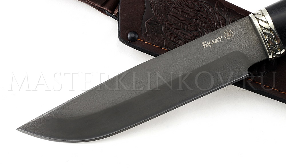 Нож из булатной стали Акула, рукоять - черный граб, литье