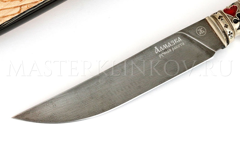 Нож из алмазной стали Казино №2, резьба, клен