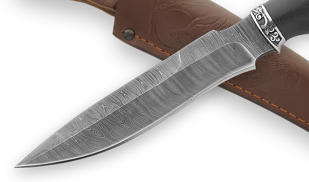 Нож из дамасской стали Осетр-2, рукоять - черный граб, литье