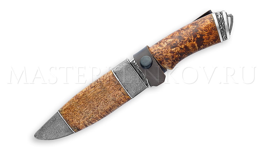 Нож из порошковой стали М390 Бобр, рукоять карельская береза