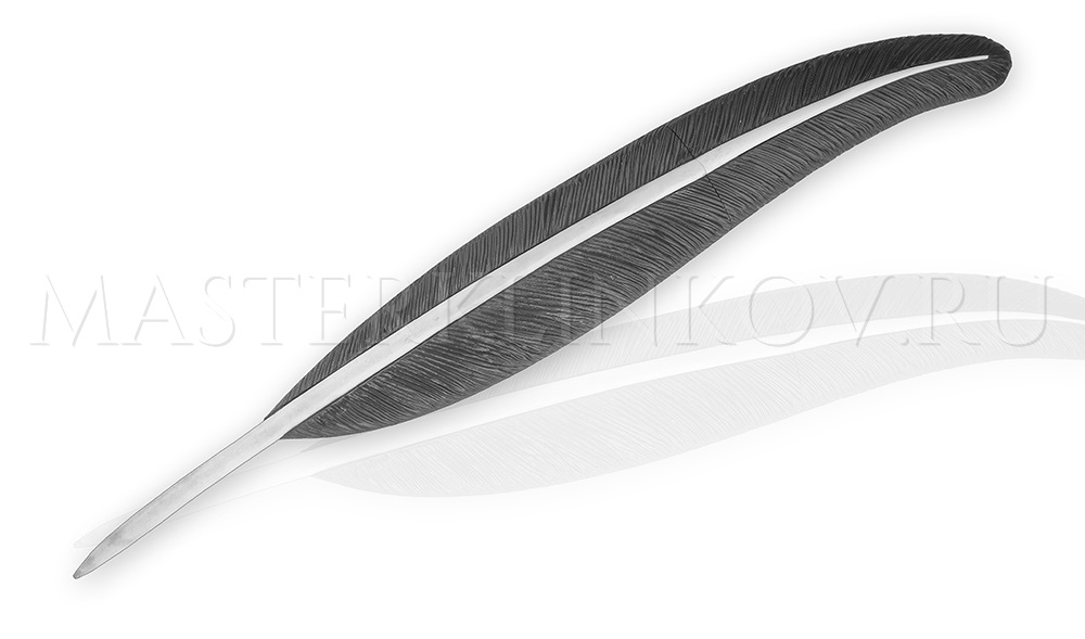 Нож Перо, мозаичный дамаск, черный граб, рог лося с подставкой