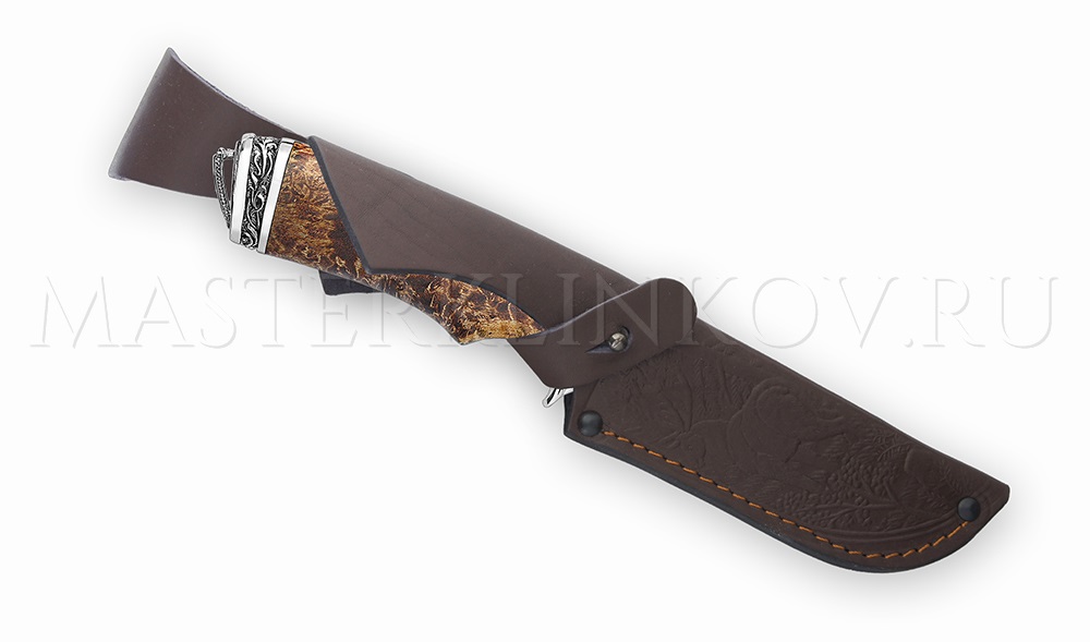 Нож из порошковой стали М390 Бобр, рукоять карельская береза, литье
