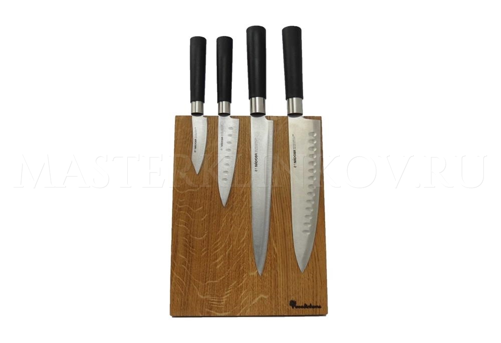 Магнитная подставка панно для 4 ножей из дуба, покрытие - натуральное бесцветное масло