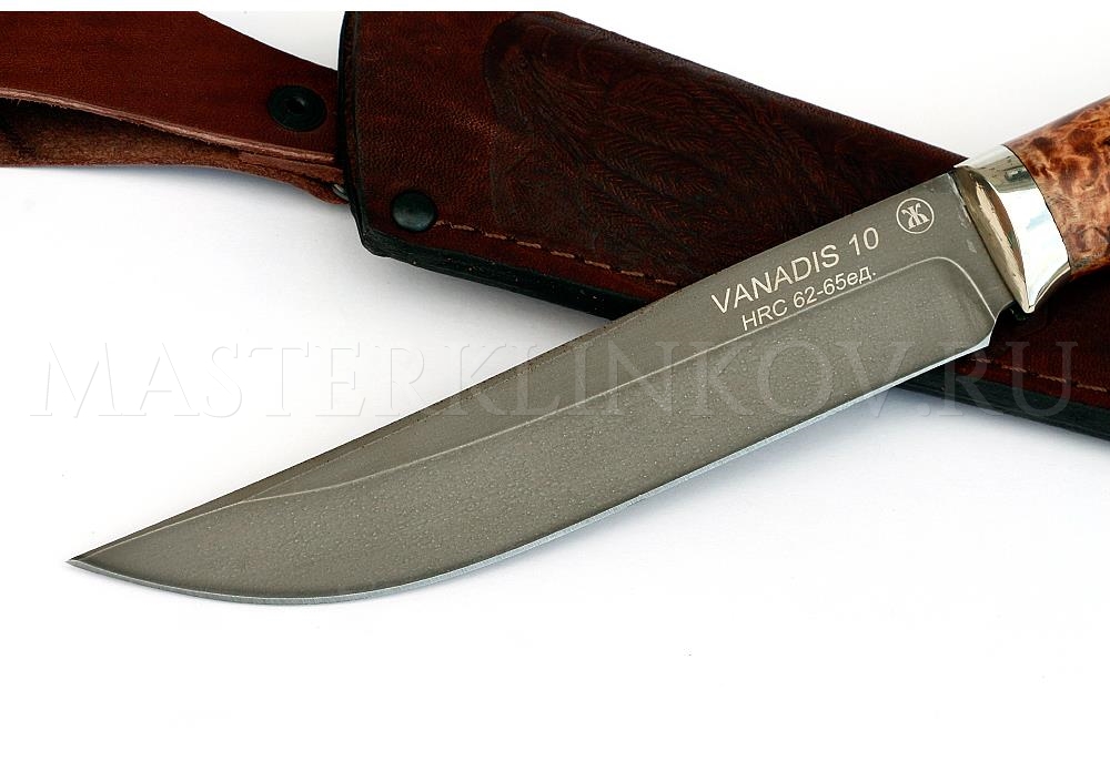 Нож из порошковой стали Vanadis 10 Осетр, рукоять — карельская береза, литье