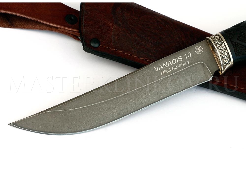 Нож из порошковой стали Vanadis 10 Осетр, рукоять — черный граб, резьба, литье