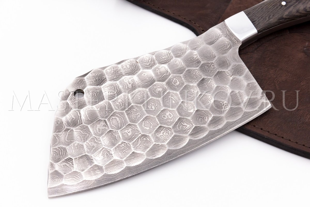 Тяпка цельнометаллическая из дамасской стали, оформление - камень