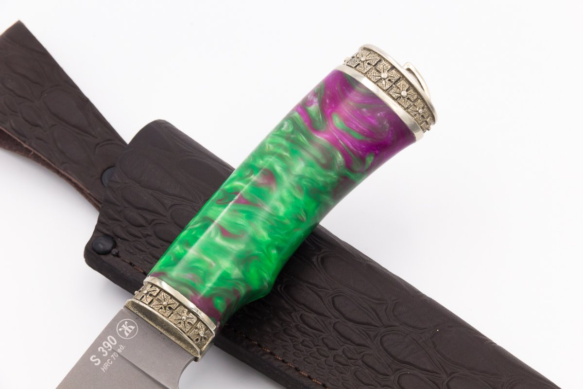 Нож Егерь из стали S390, рукоять - акрил, литье