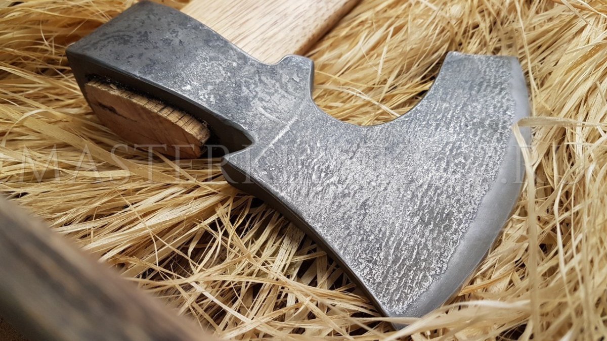 Кованый топор №08, углерод + ХВГ